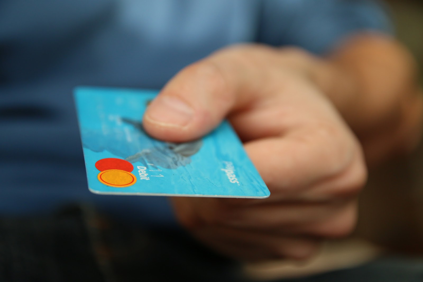 Pay by card - Image credit: pixabay.com 
